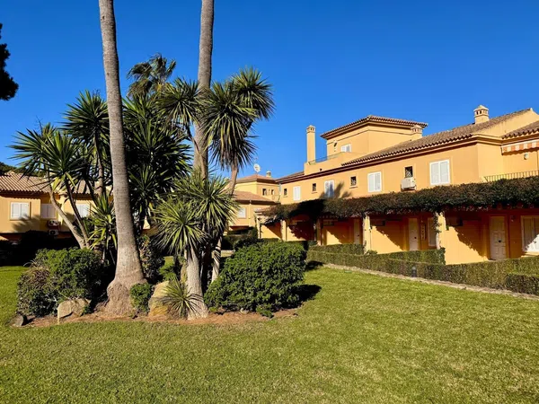 Casa independiente en avenida Octavio Augusto, 6 - Foto 3