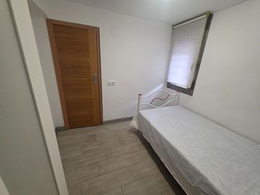Piso en  Calle Motril 35 - Foto 5