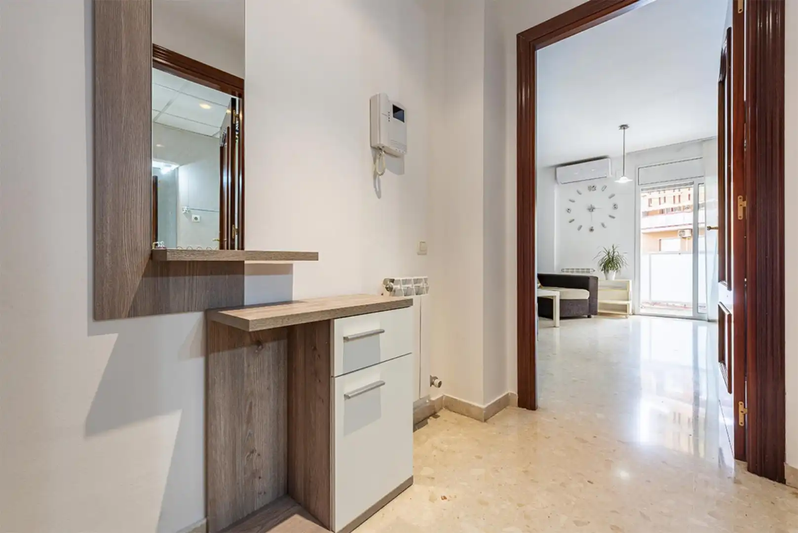 Piso en  Carrer Manuel de Falla 11 - Foto 4