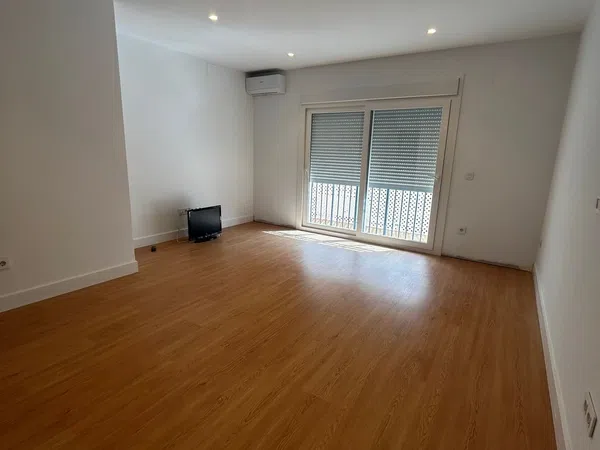 Chalet pareado en Calle Lora de Estepa, 106, Palmete-Padre Pío-Hacienda San Antonio - Foto 1