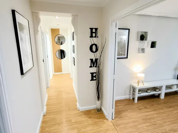 Piso en calle Gonzalo de Berceo, 4 - Foto 4