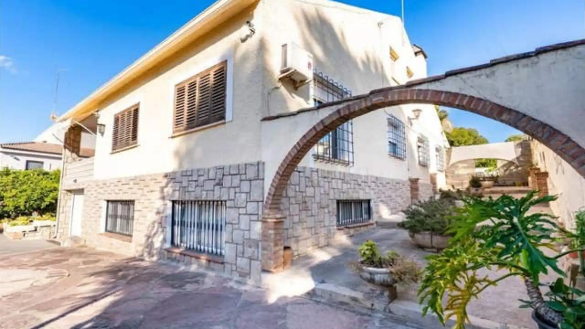 Casa adosada en La Cañada (Paterna) - Foto 2