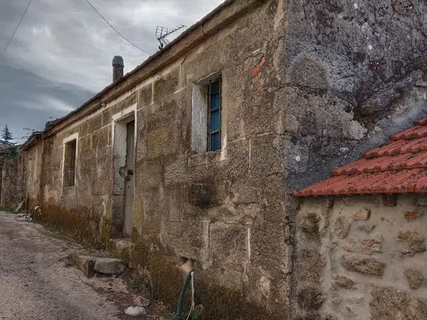 Casa de pueblo en Castelaus s/n - Foto 2