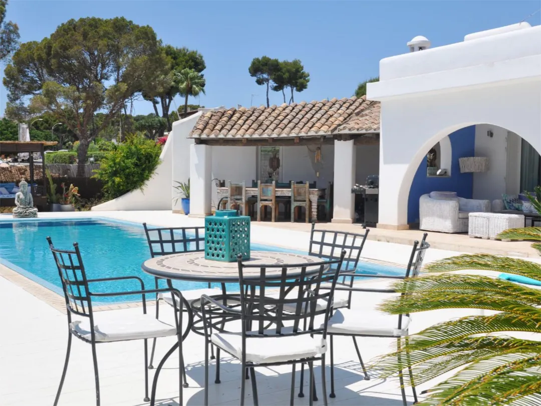 Chalet en  Avinguda Portals Vells 21 - Foto 1