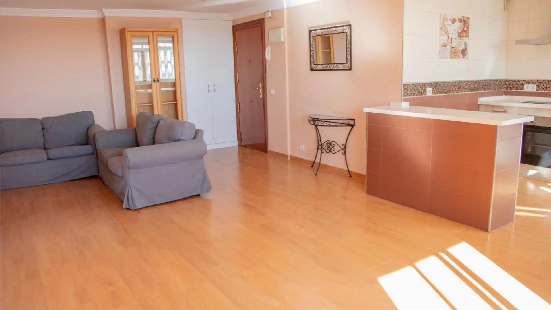 Piso en Marbella - Foto 2