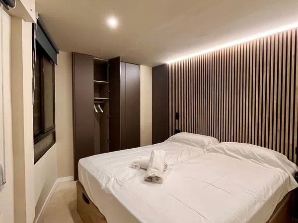 Estudio en calle San Vicente, 8 - Foto 2