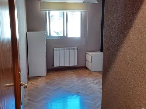 Piso en calle de la Esfinge, 7