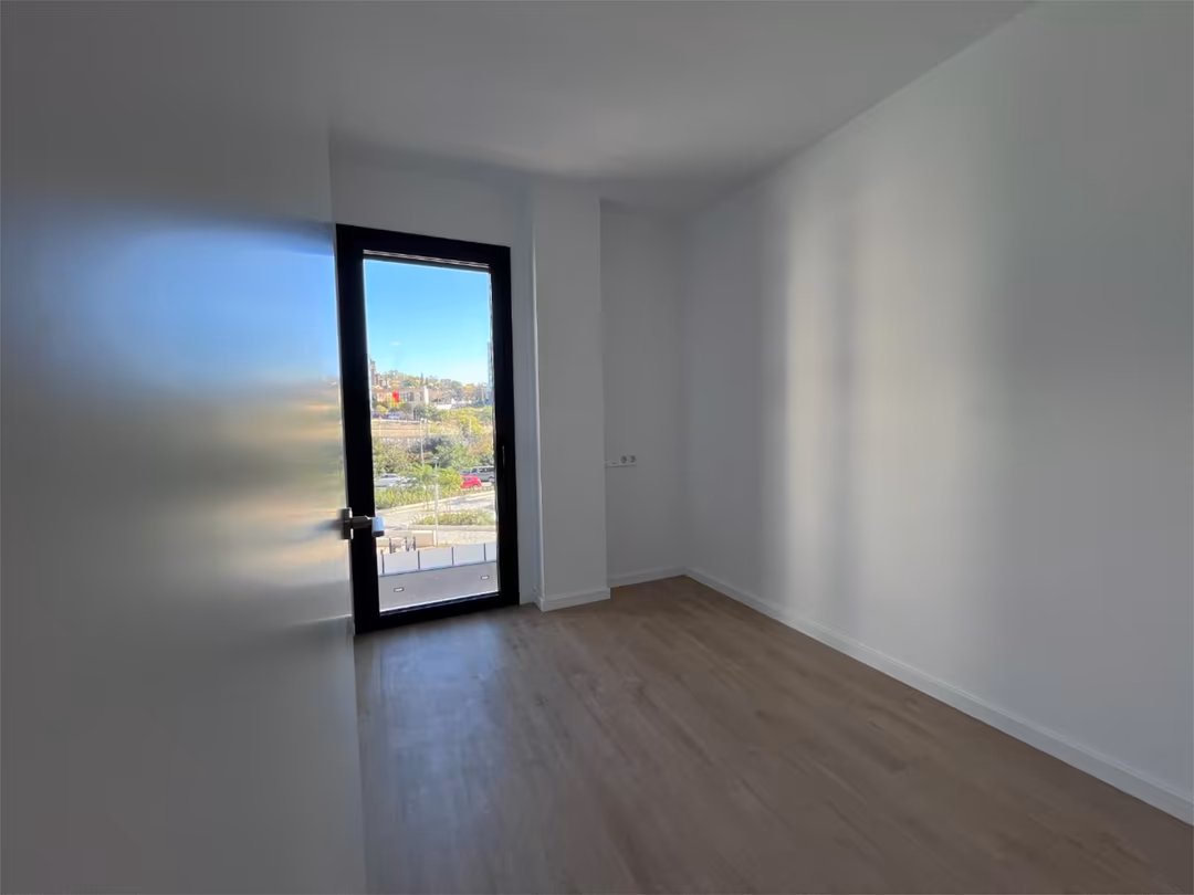 Piso en  Carrer de IꞌOrient 27 - Foto 4