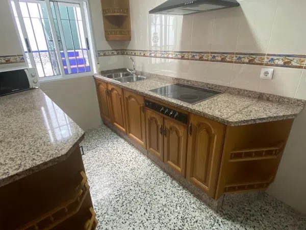 Casa o chalet independiente en Plaza j M Cuestas, 6 - Foto 4