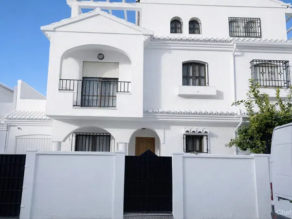 Chalet pareado en Calle los Gladiolos, 9 - Foto 1