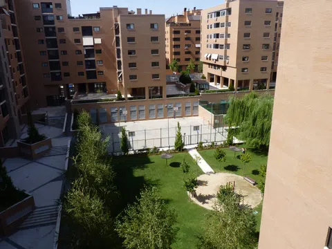 Piso en calle del Campo de la Torre, 24