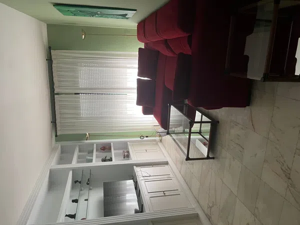 Piso en avenida Virgen de la Montaña, 6