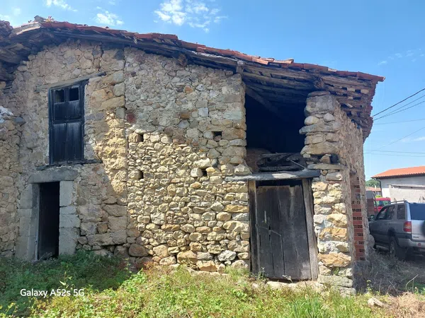 Casa rural en Barrio La Granda, 1 - Foto 1