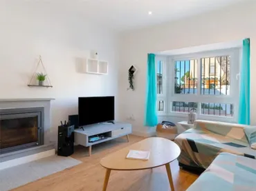 Chalet en  Calle Bahía Blanca 18 - Foto 4
