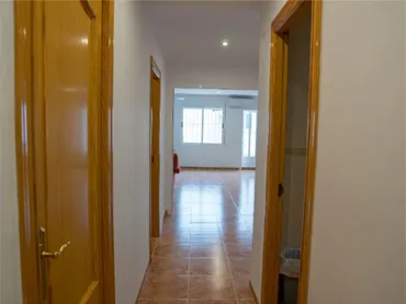 Piso en  Carrer de Ramón y Cajal 14 - Foto 5