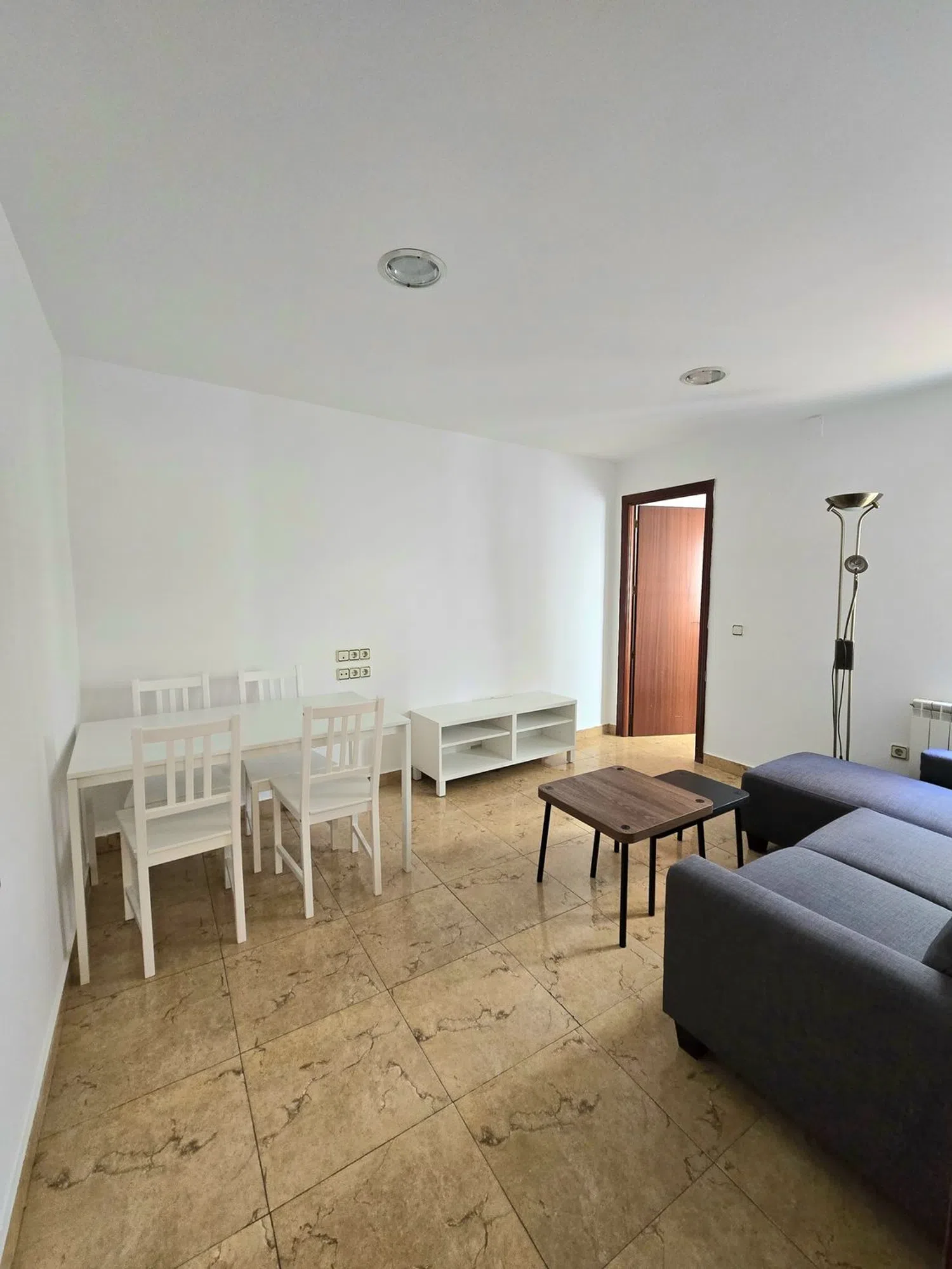 Piso en Barrio Ventilla-Almenara - Foto 2