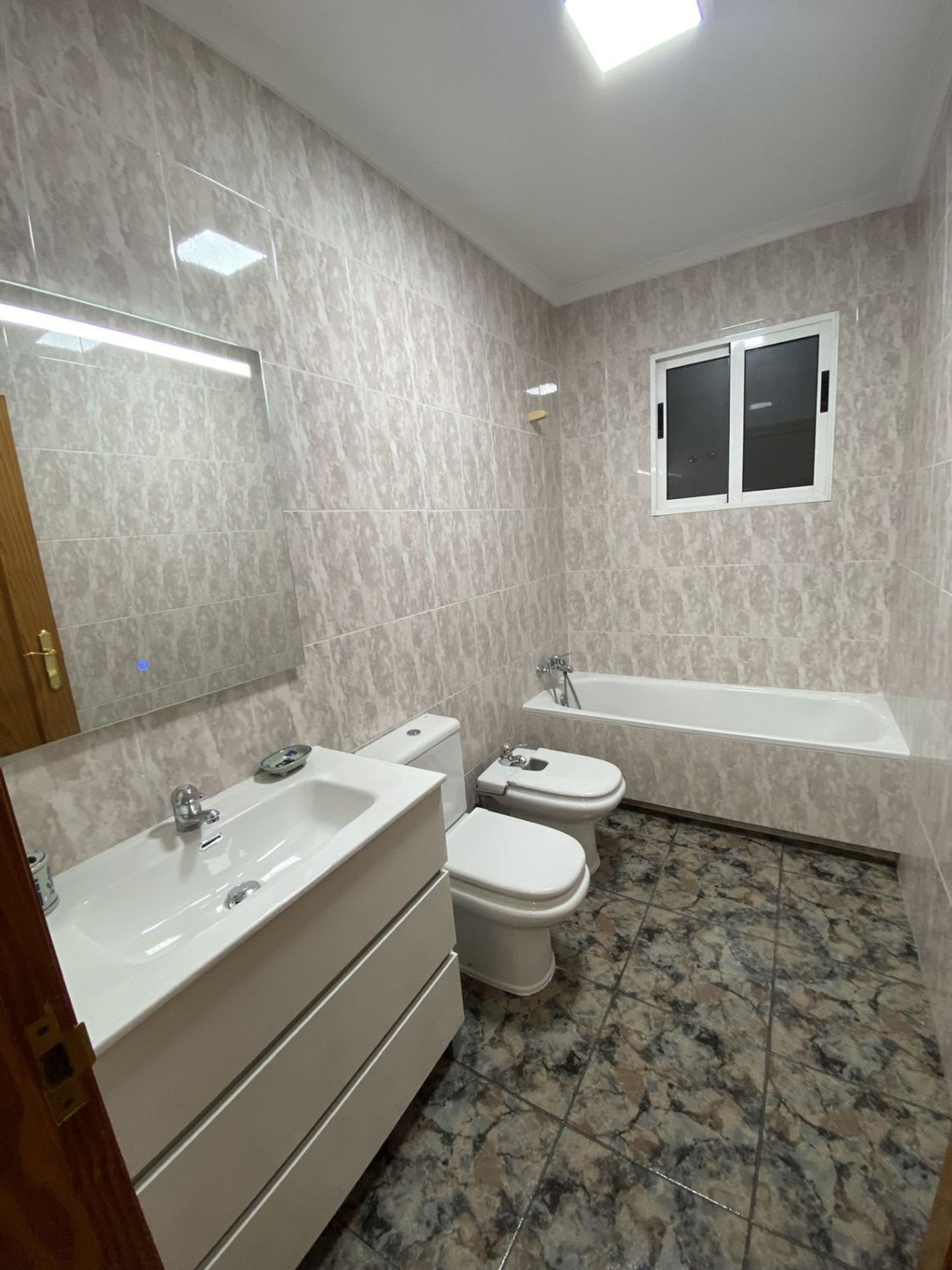 Piso en avenida Juan Carlos I, 26 - Foto 7