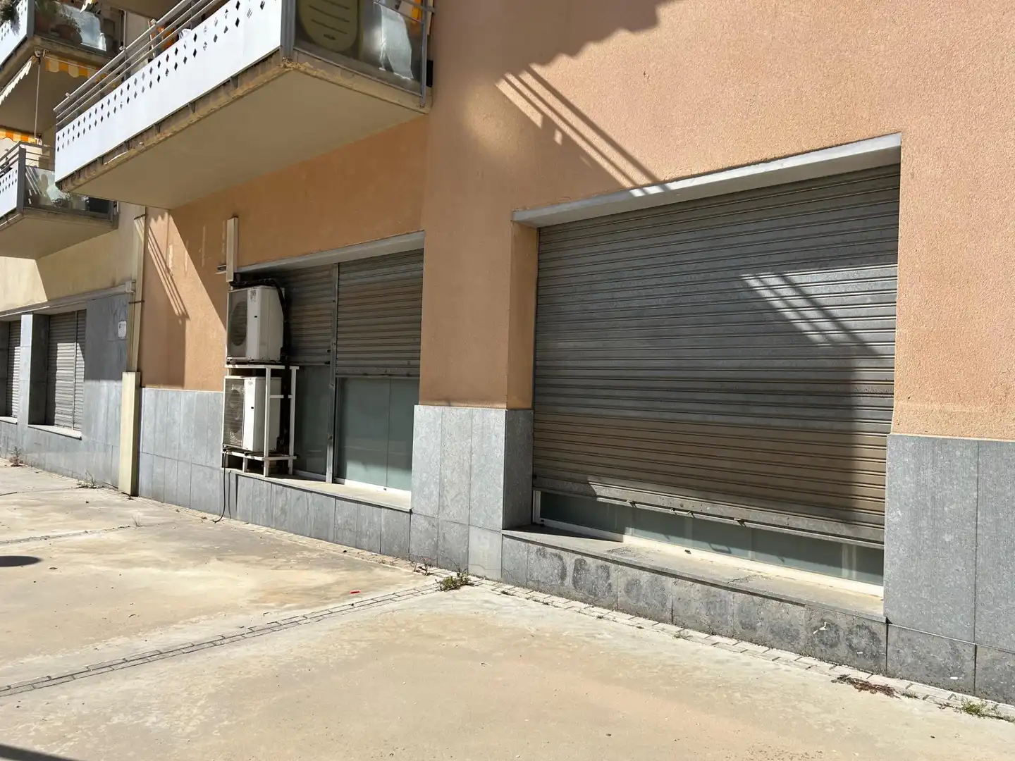 Local comercial en  Carrer DR. CALSINA,DEL - Foto 16