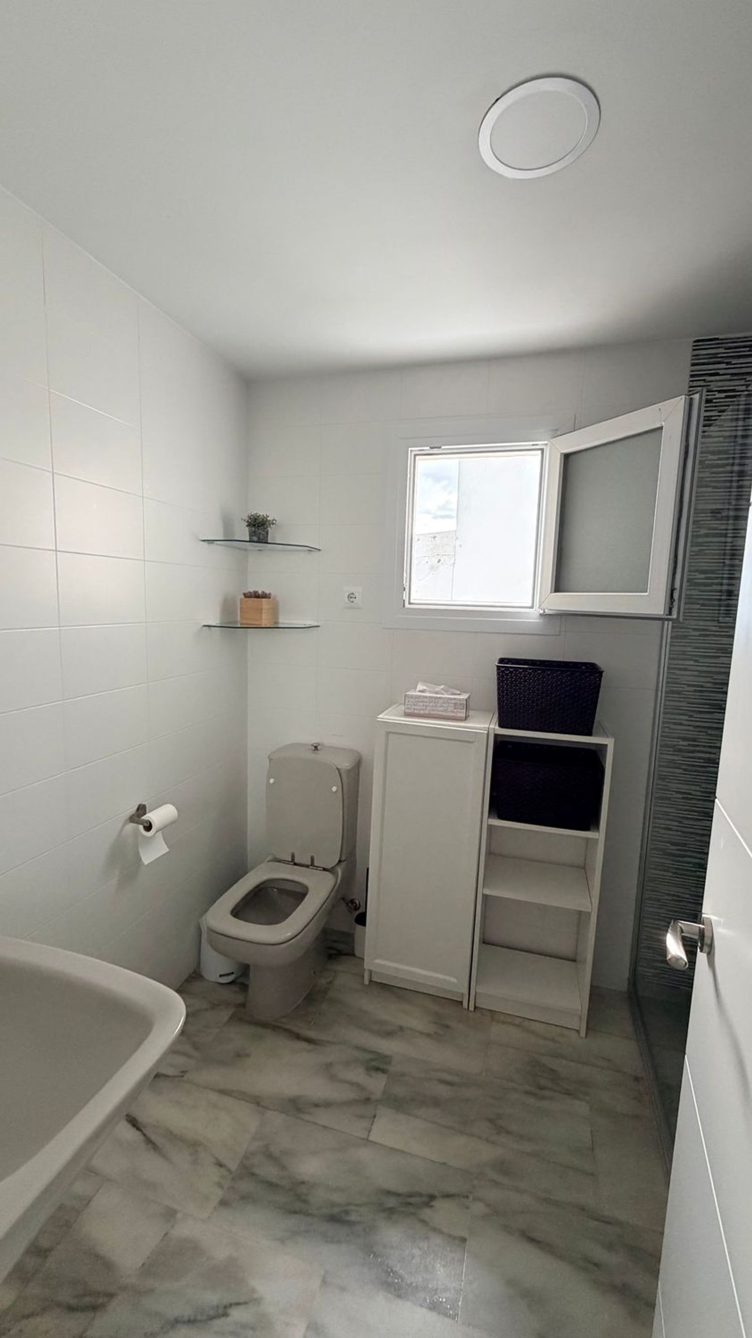 Piso en calle Guzmán el Bueno, 9 - Foto 13