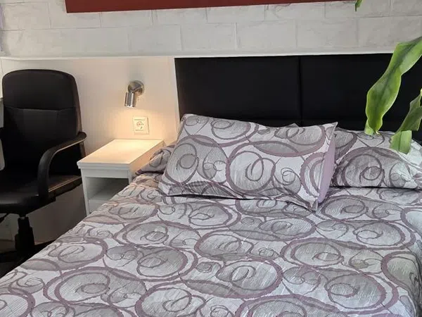 Estudio en calle de Leganitos, 20