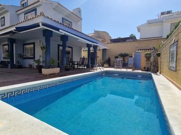 Chalet en Benidorm - Foto 1