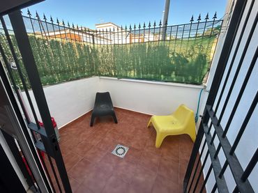 Casa adosada en  Calle Miguel Domínguez 23 - Foto 3