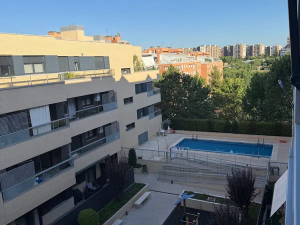 Piso en calle de Sorolla, 5