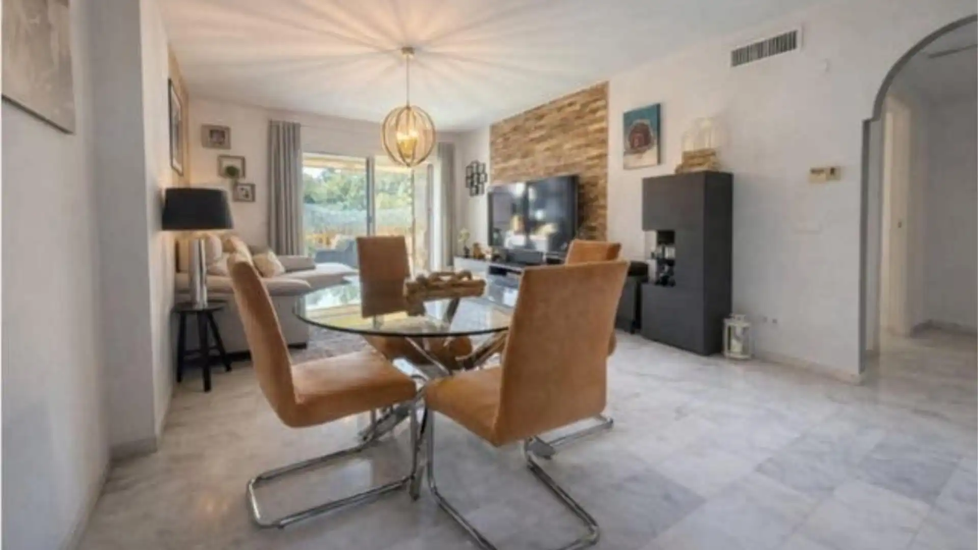 Apartamento en Piso en La reserva de marbella - Foto 1