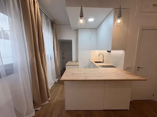 Piso en calle de San Hermenegildo, 19