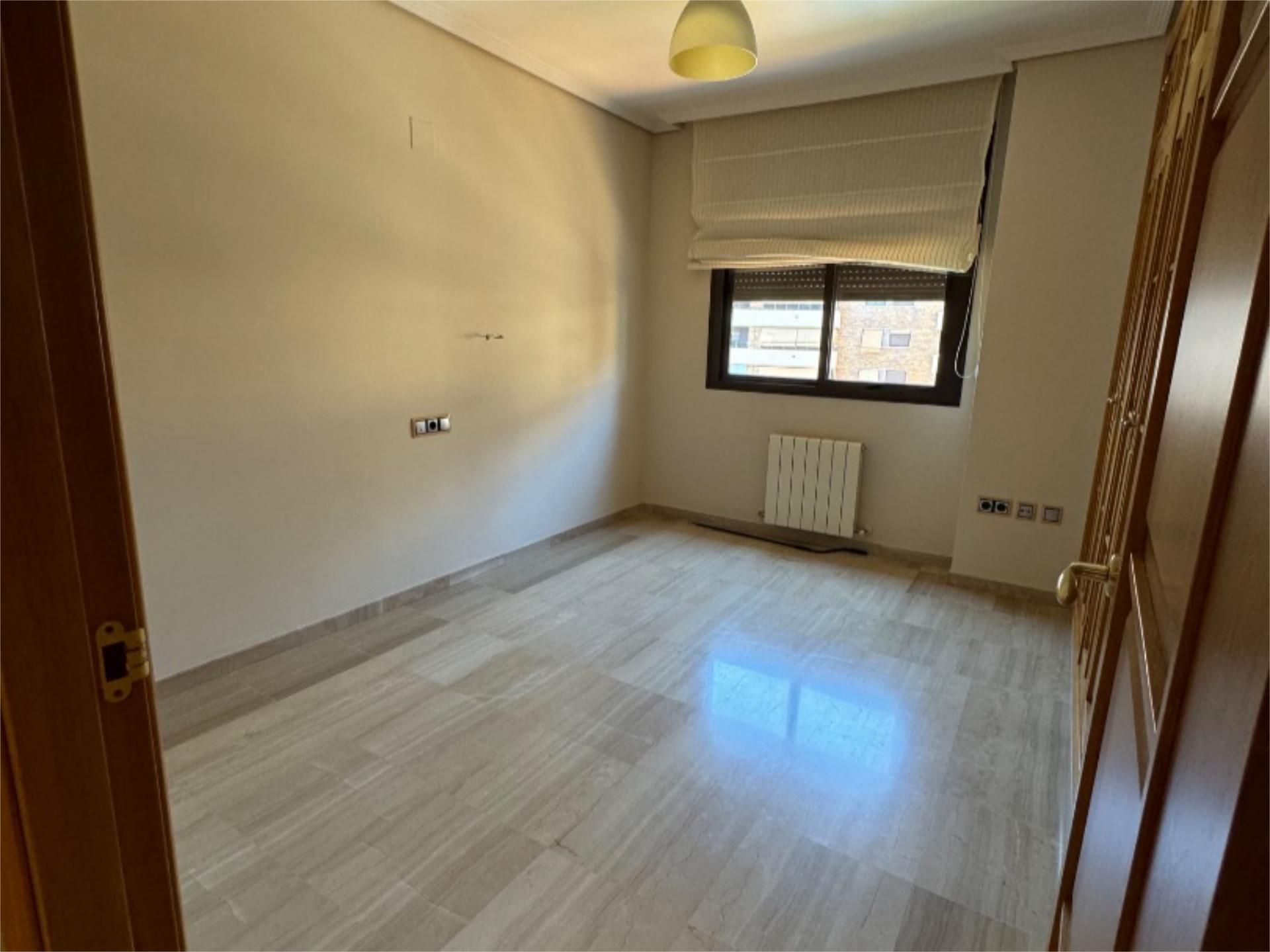 Piso en  Calle Bailarina Anna Pavlova 3 - Foto 12