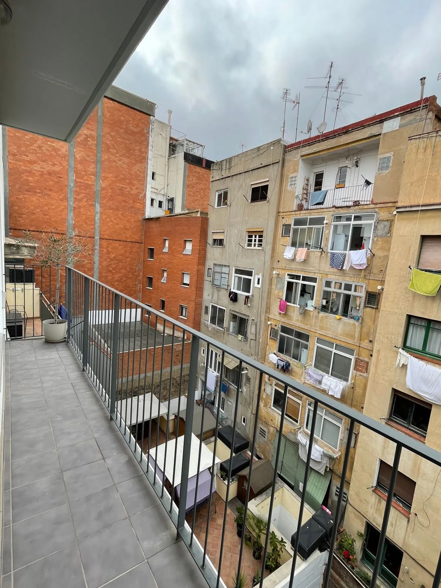 Piso en avenida de la Mare de Déu de Montserrat, 27 - Foto 9