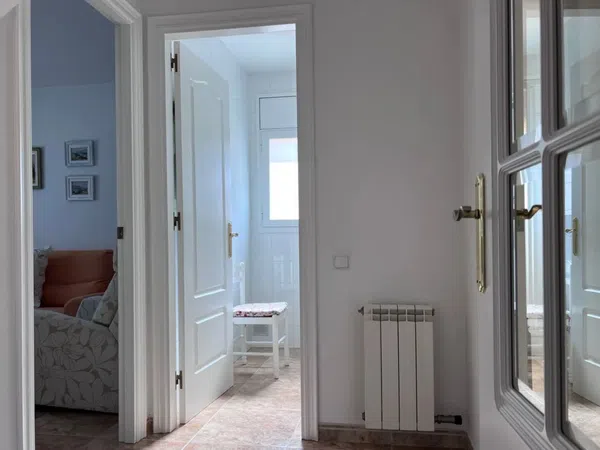 Chalet adosado en Barrio Campo de las Naciones-Corralejos - Foto 6