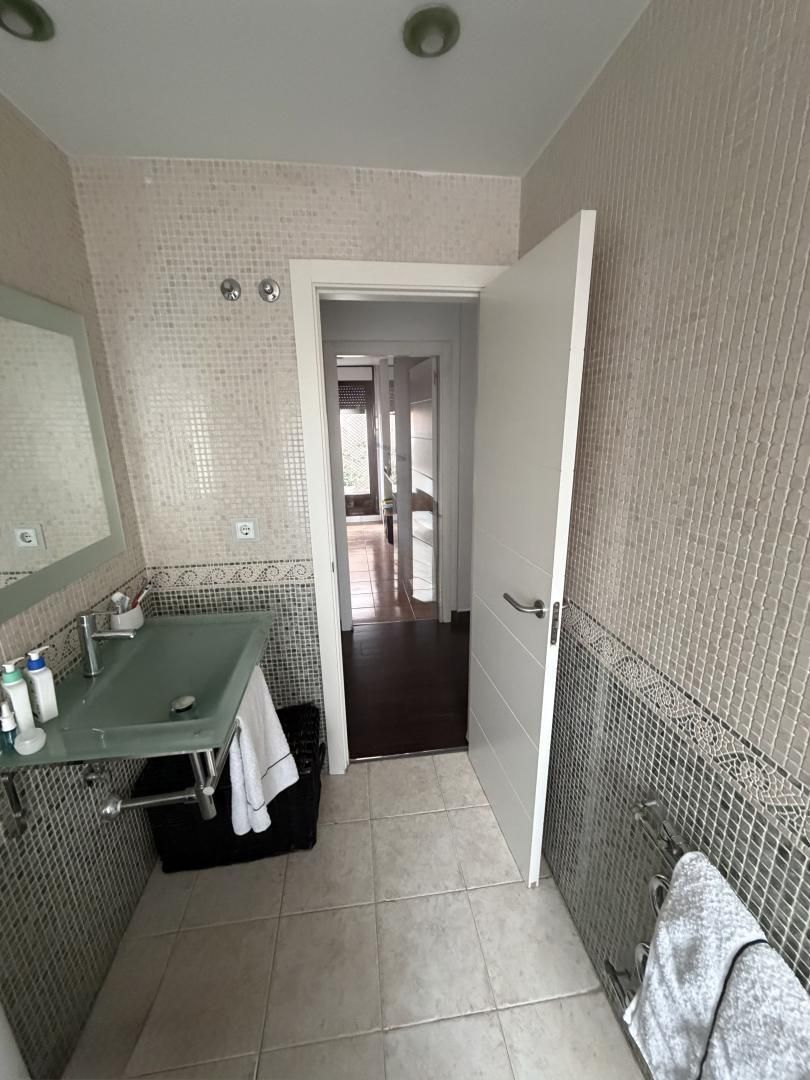 Piso en  Calle de María Sevilla Diago 36 - Foto 19