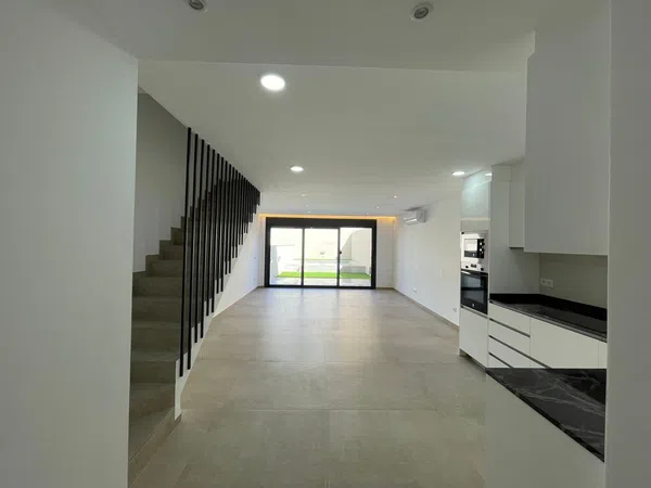 Chalet adosado - Foto 6