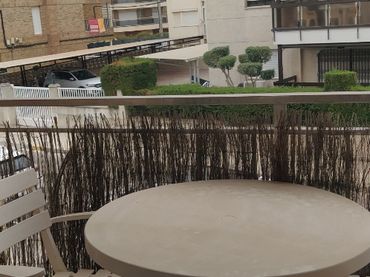 Apartamento en  Carrer del Monestir de Poblet 8 - Foto 1
