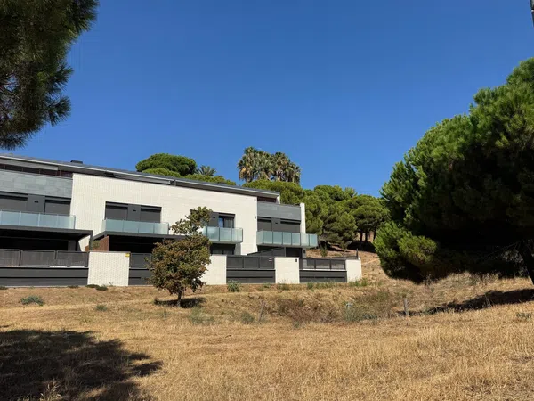 Chalet adosado en Calle de Can Pau Valls, 12 - Foto 3