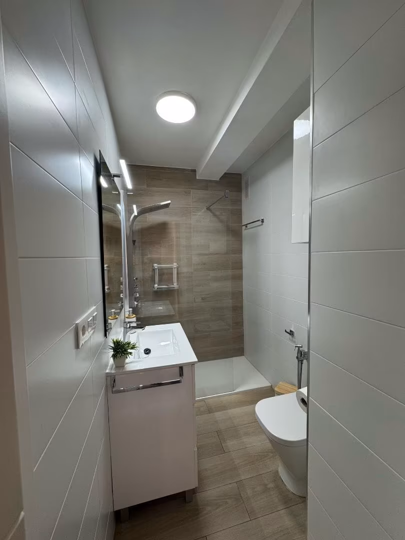 Piso en  Calle Montero Ríos 91 - Foto 2