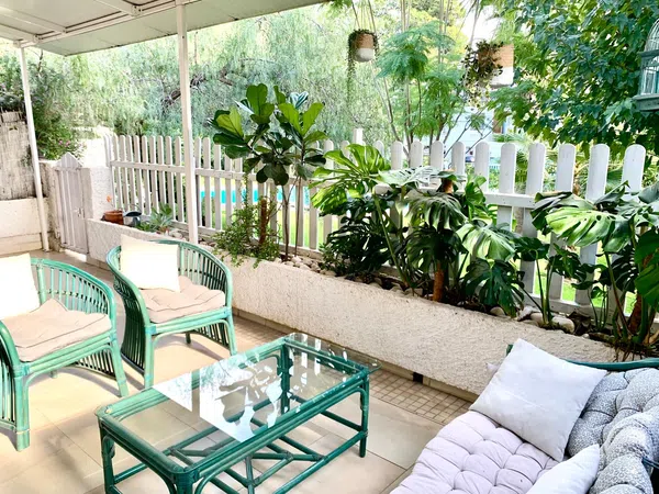 Chalet adosado en calle 232, 74