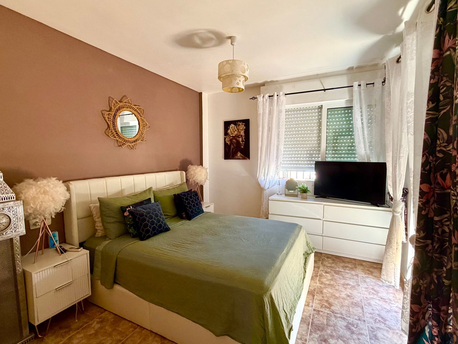 Chalet pareado en Calle Leman, 5, Zona Lago - Los Almendros - Foto 11