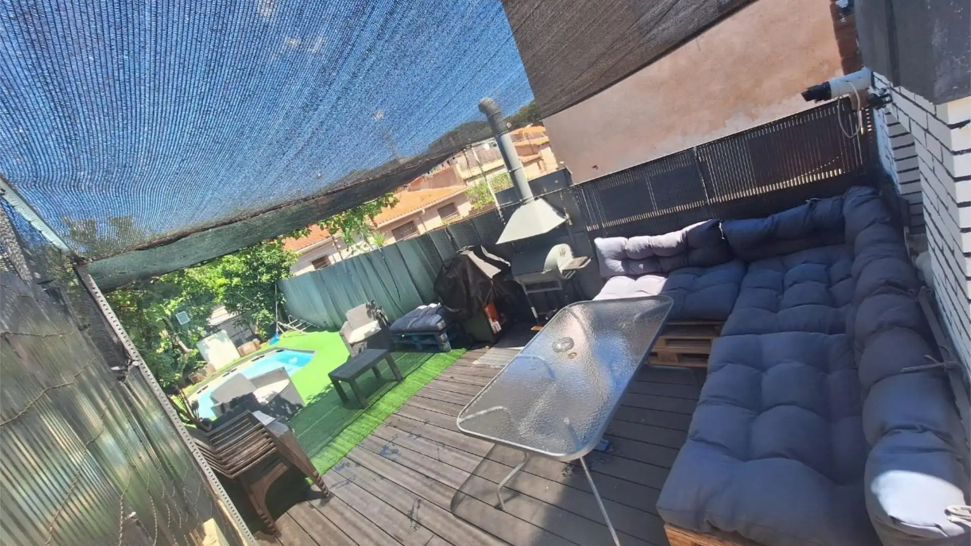 Casa adosada en  Carrer de Còrdova 242 - Foto 3