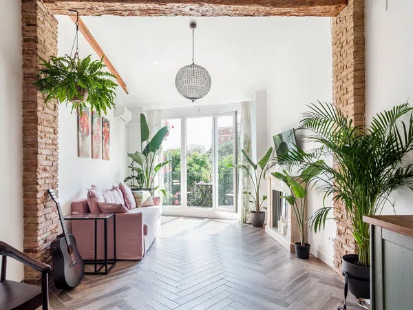 Piso en calle de Palomar, 4