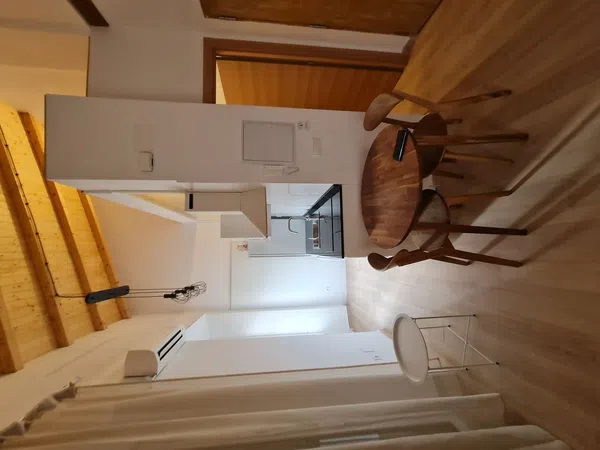 Estudio en calle Ollerías, 56