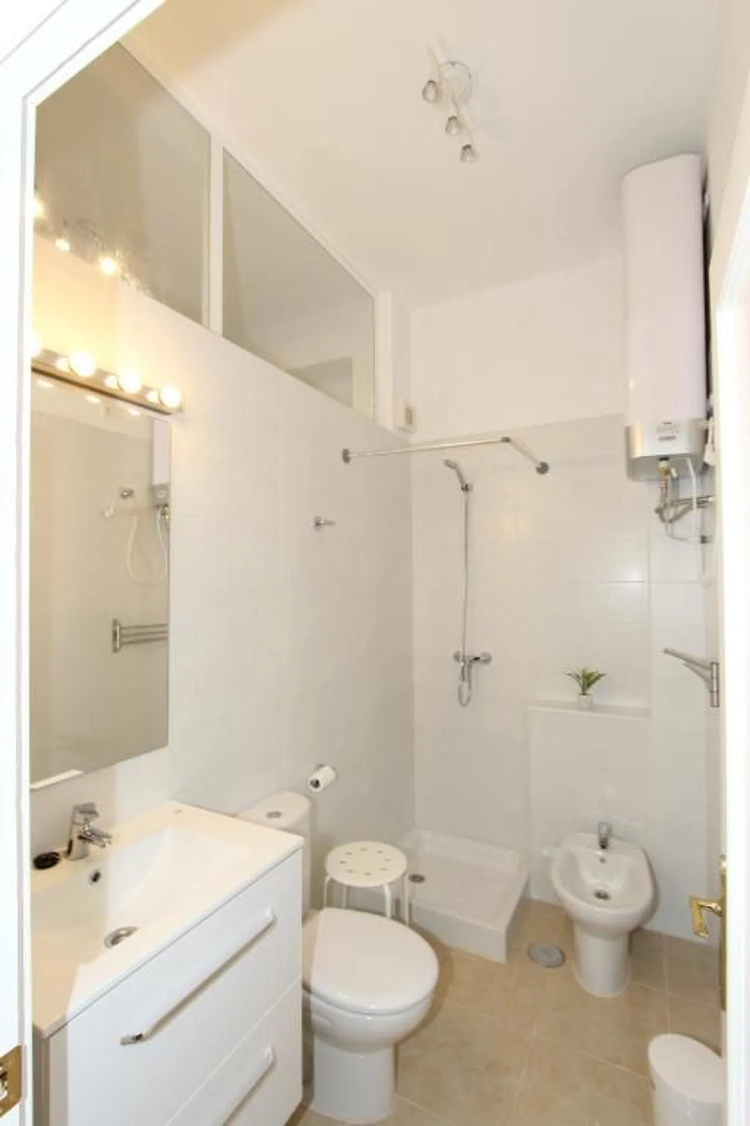 Estudio en calle Ollerías, 56 - Foto 3