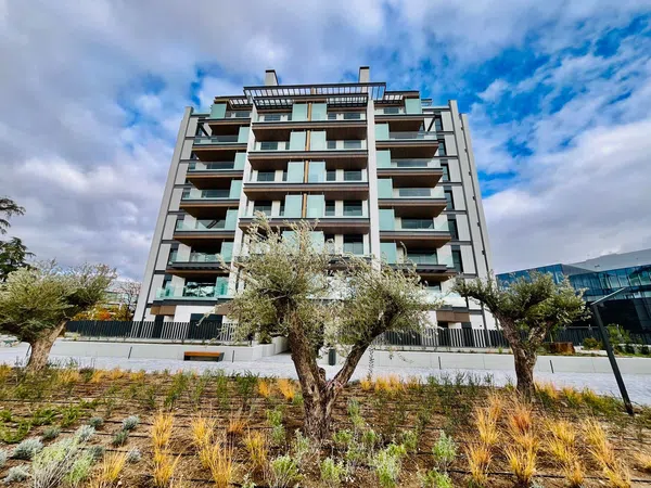 Piso en calle de Mesena, 80