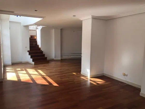 Chalet pareado en Avenida Bellas Artes, Zona norte - Foto 3