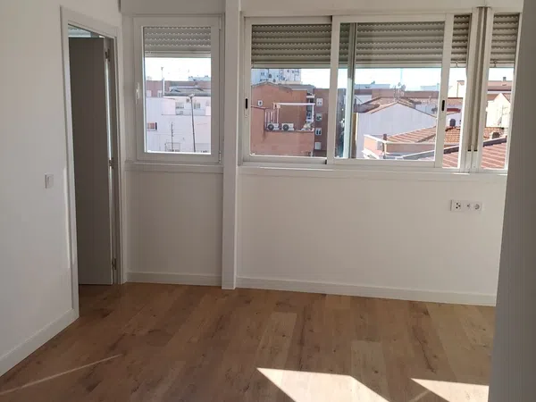 Piso en Calle de la Sierra de los Filabres, 71, Numancia - Foto 3