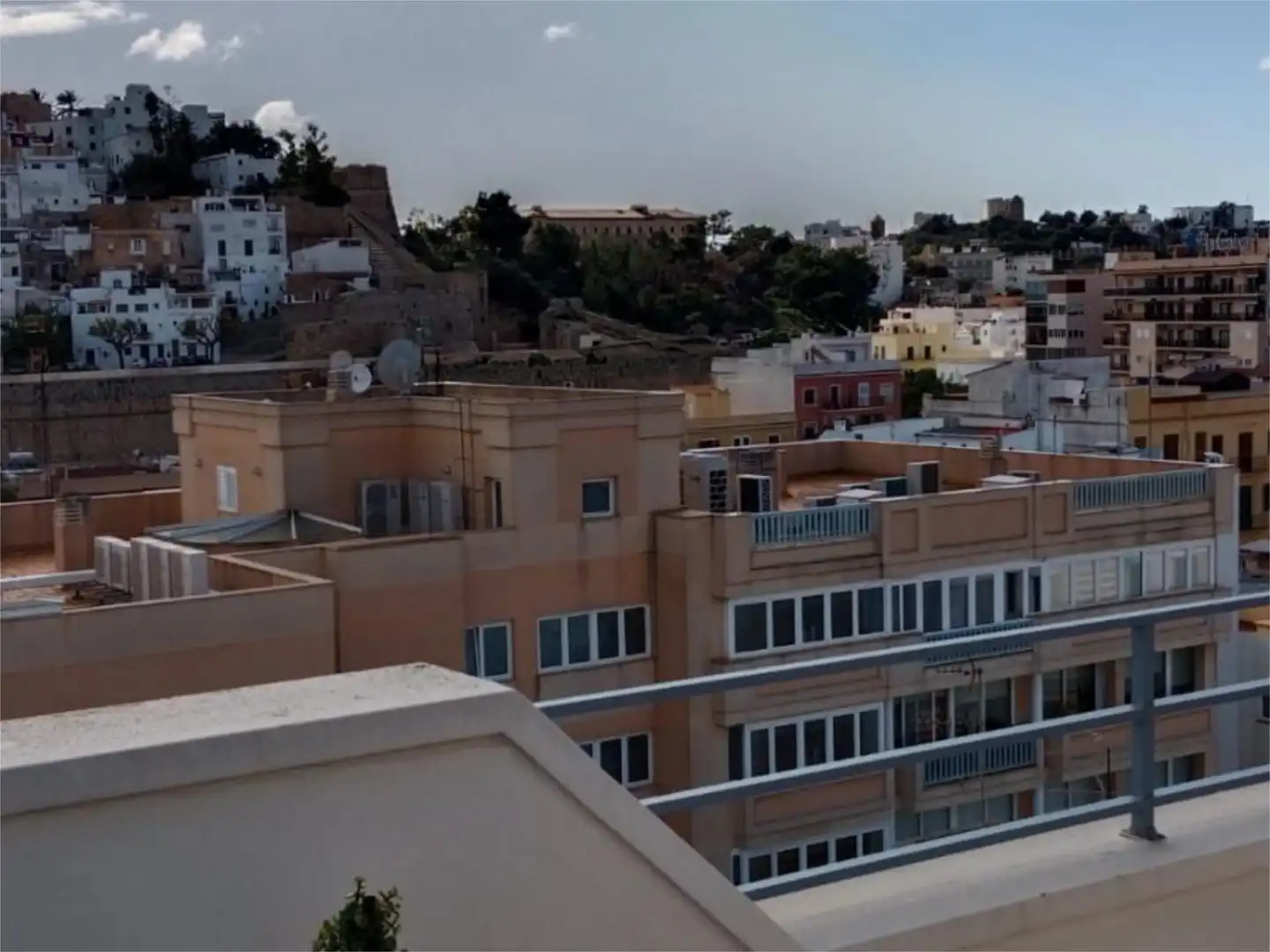 Piso en  Avinguda de Bartomeu de Roselló 5 - Foto 5