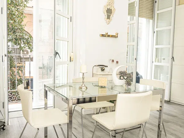 Piso en calle del Príncipe, 19