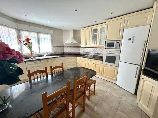 Chalet adosado en calle Comunidad de Madrid, 9 - Foto 10