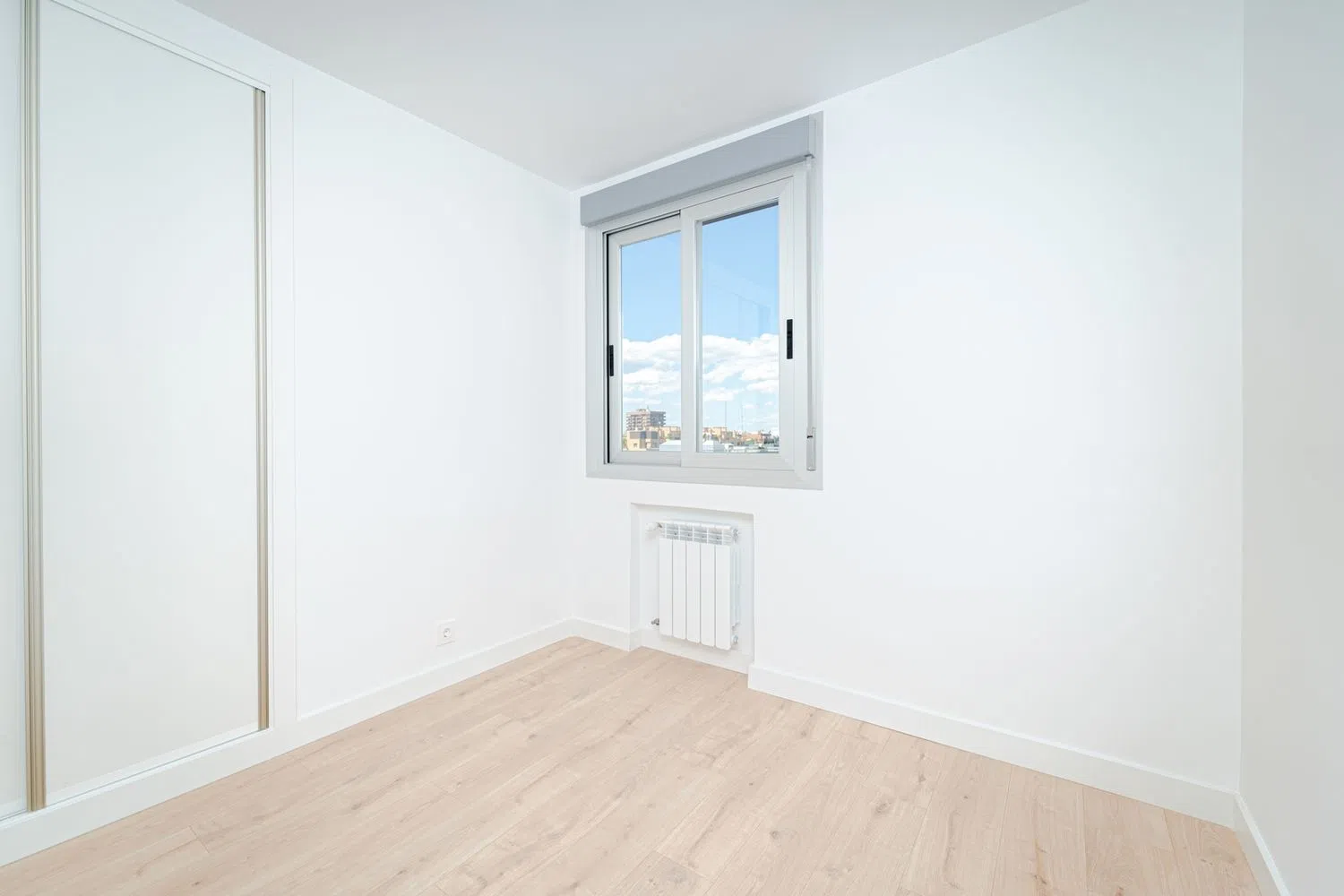 Piso en calle de la Condesa de Venadito - Foto 9